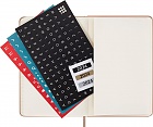 Kalendarz Moleskine 2024 12M rozmiar P (kieszonkowy 9x14 cm) Tygodniowy Brązowy Piaskowy Twarda oprawa (Moleskine Weekly Notebook Diary/Planner 2024 Pocket Sandy Brown Hard Cover) - 8056598857184