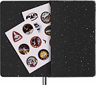 Zestaw Moleskine NASA do Rysowania 4 Ołówki Blackwing Notatnik L duży (13x21 cm) w Linię z Księżycem i 2 Przypinki w Pudełku (Moleskine NASA Drawing Gift Box Ruled notebook 4 Blackwing pencils 2 pins BOX) - 8056999276072