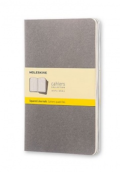 Zestaw 3 zeszytów Moleskine Cahier L duże (13x21 cm) w Kratkę Szare Beżowe Miękka oprawa (Moleskine Cahiers Set of 3 Squared Journals Pebble Grey Soft Cover) - 9788866134244