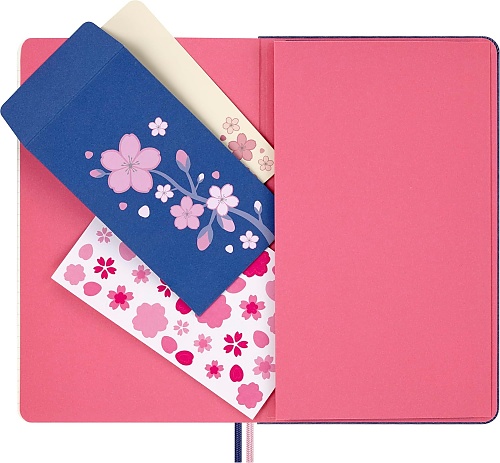 Notatnik Moleskine Sakura L duży (13x21 cm) Czysty Niebieski Płócienna Twarda oprawa (Moleskine Sakura Limited Edition Notebook Plain Large Blue Fabric Hard Cover) - 8056999276188
