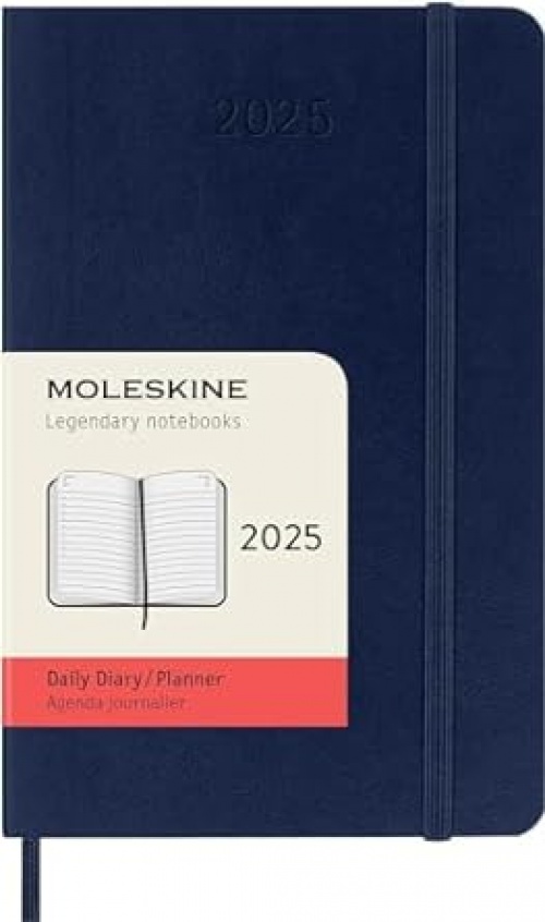 Kalendarz Moleskine 2025 12M rozmiar P (kieszonkowy 9x14 cm) Dzienny Niebieski/Szafirowy Miękka oprawa (Moleskine Daily Notebook Diary/Planner 2025 Pocket Sapphire Blue Soft Cover) - 8056999270216