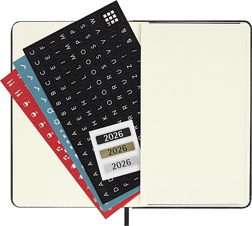 Kalendarz Moleskine 2026 12M rozmiar P (kieszonkowy 9x14 cm) Wertykalny Tygodniowy Czarny Twarda oprawa (Moleskine Weekly Vertical Diary/Planner 2026 Pocket Black Hard Cover) - 8056999275310