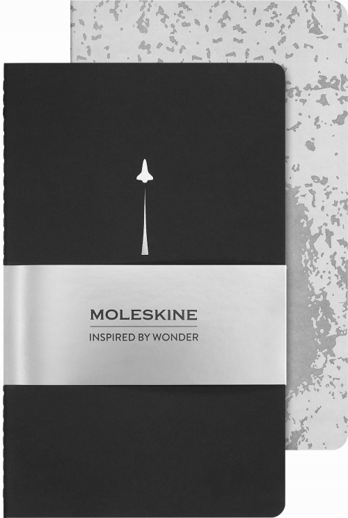 Moleskine NASA Zestaw 2 Zeszytów Cachier L dużych (13x21 cm) Czystych Czarny i Szary Miękka Okładka (Moleskine Limited Edition NASA Set of 2 Cahier Journal Plain Black and Gray Soft Cover) - 8056999277536